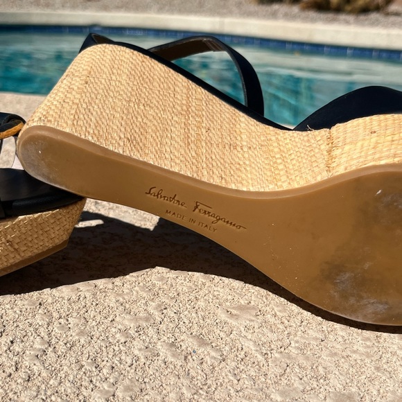 Black Salvatore Ferragamo Duccia wedge sandals size 9.5 - Picture 6 of 6